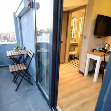 The Row Taksim Hotel 3*