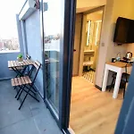 ホテル The Row Taksim イスタンブール