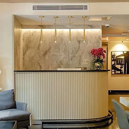 The Row Taksim ホテル 3*