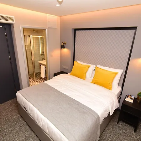 The Row Taksim Hotell